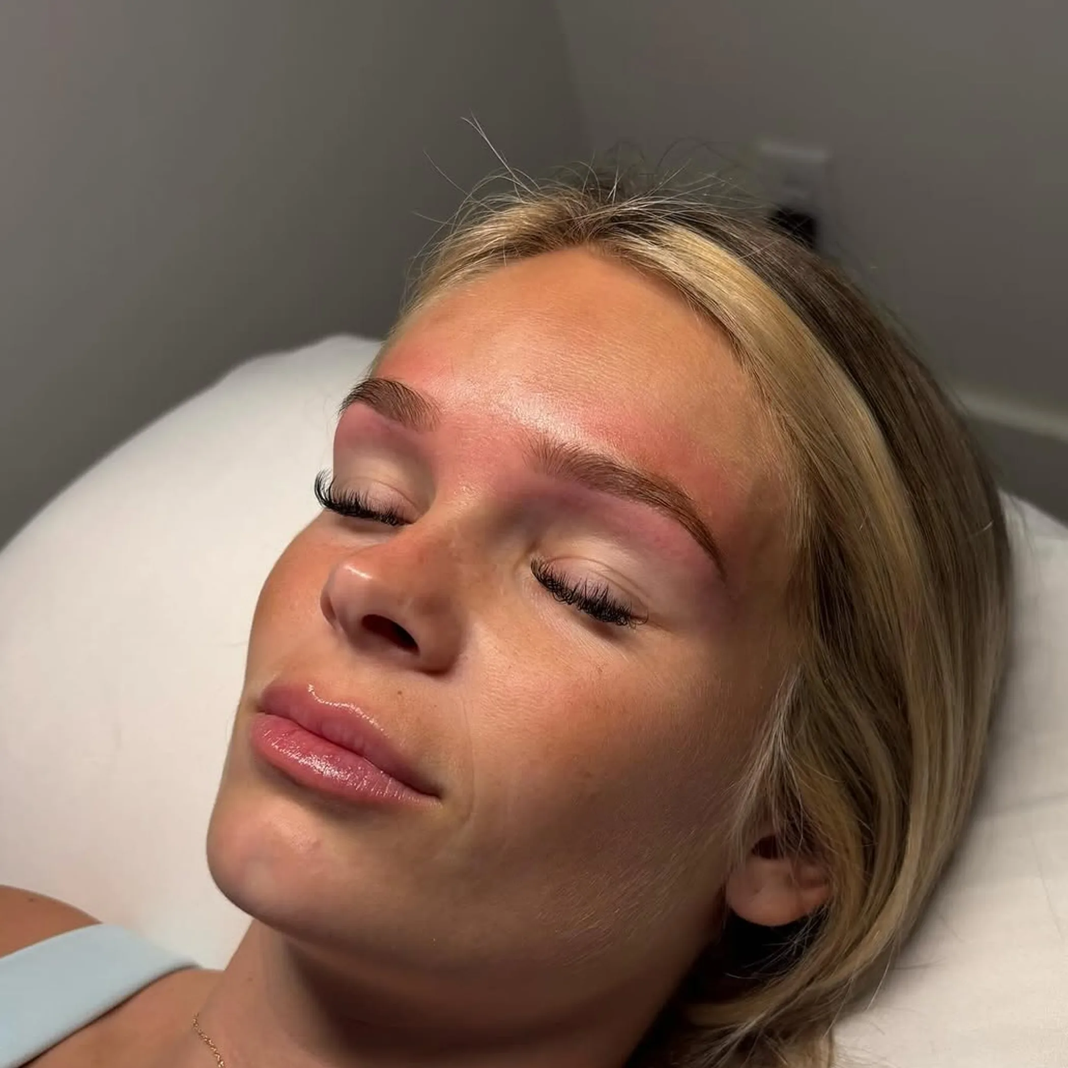 close-up of eyebrow tinting